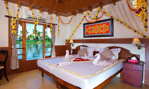 Kerala Tour Packages From Delhi | Kerala Trip Packages From Cochin